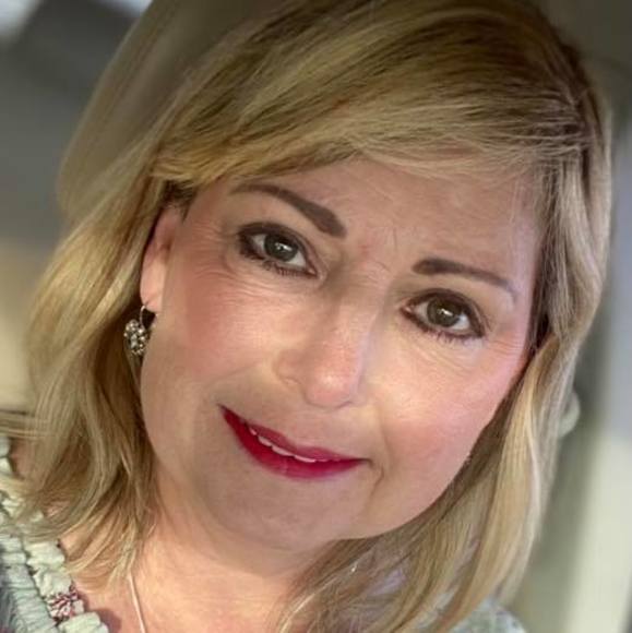 Profile Picture of Jennifer Rudolph (@jeudolph01) on Poshmark