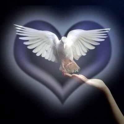 Profile Picture of Gloria Delgado (@gloriadelgado10) on Twitter