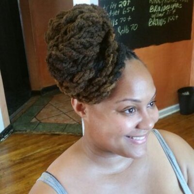 Profile Picture of Karmen Brown (@queenofinbtween) on Twitter