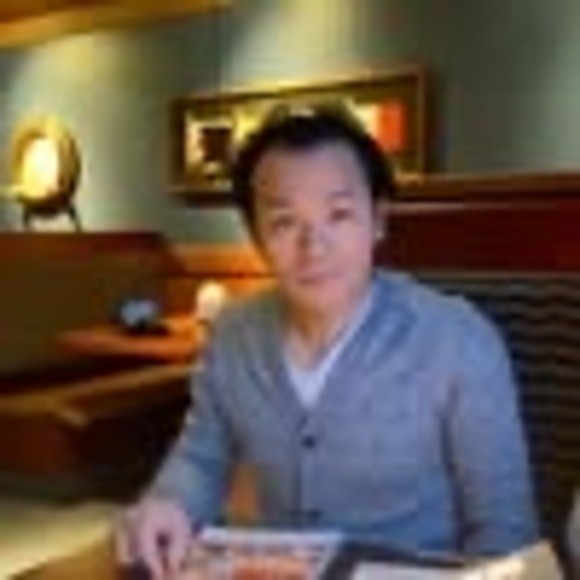 Profile Picture of Dian jiang Jiang (@jiang750621) on Poshmark