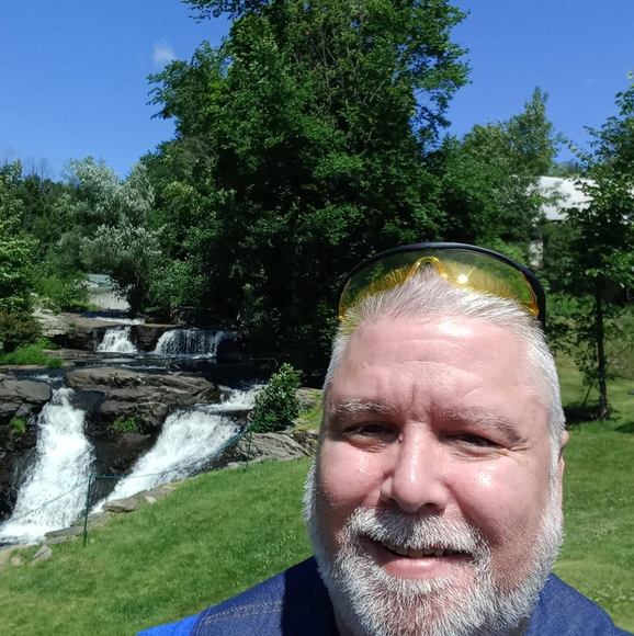 Profile Picture of Mike Coughlin (@mikecogs43) on Poshmark