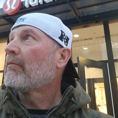 Profile Picture of Joe Rodes (@Bladed_Wedge) on Twitter