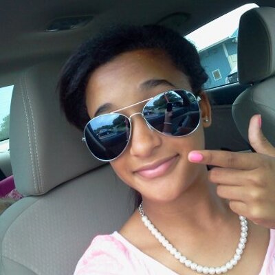 Profile Picture of Ariel Elliott (@arielelliott4) on Twitter