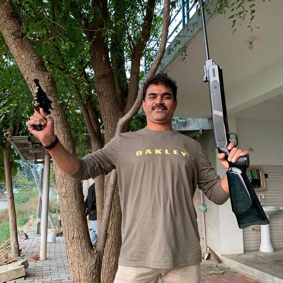 Profile Picture of Pankaj Patel (@panvans) on Poshmark