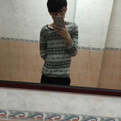 Profile Picture of tan zheng ren (@TeacherLinnnnn) on Twitter