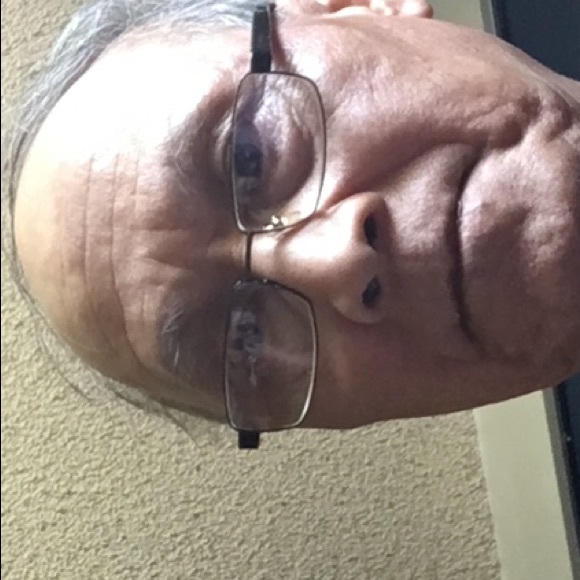 Profile Picture of Bao Ngo (@bngo1951) on Poshmark