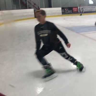 Profile Picture of Devon Frank (@MakoPirates_13) on Twitter