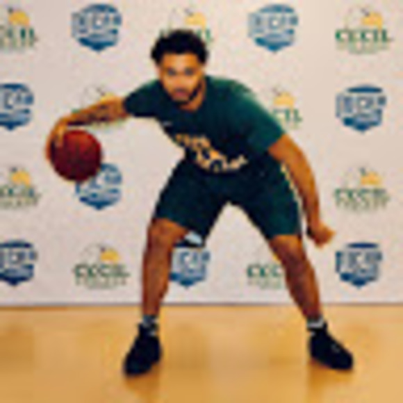 Profile Picture of Carl Bradley (@cbradleyhoops98) on Poshmark