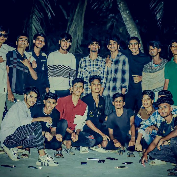 Profile Picture of Robin Malot (@robin.malot) on Tiktok