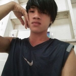 Profile Picture of Kim Faris (@KimFaris1) on Twitter