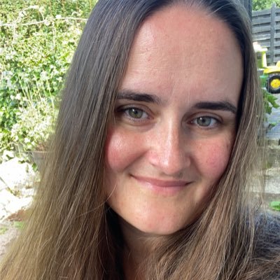 Profile Picture of Christina Lausen (@ChristinaLausen) on Twitter