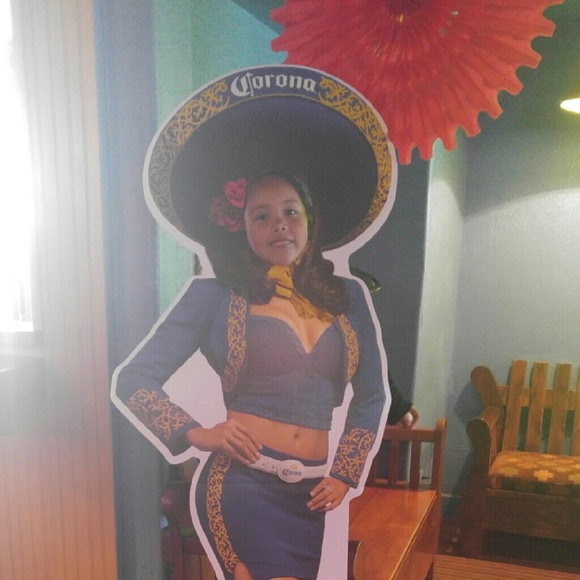 Profile Picture of Yolanda Andrade (@05yadira) on Poshmark