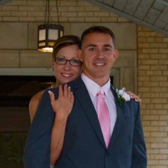 Dustin Salyer - Poshmark Profile Picture of Dustin Salyer (@dsalyer24) on Poshmark