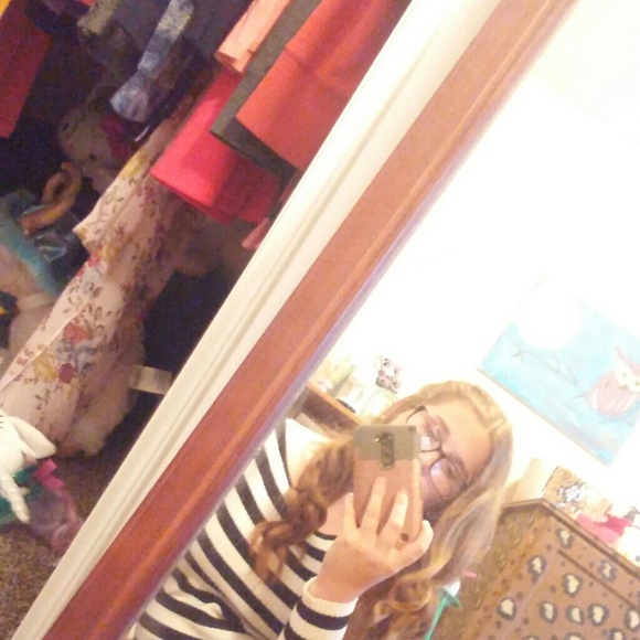 Profile Picture of Cheyenne Keller (@cheyenne324) on Poshmark