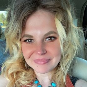 Profile Picture of Brianna Loeffelbein (@bloeffelbein) on Pinterest