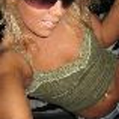 Profile Picture of Suzie Simpson (@southernbellqt) on Twitter