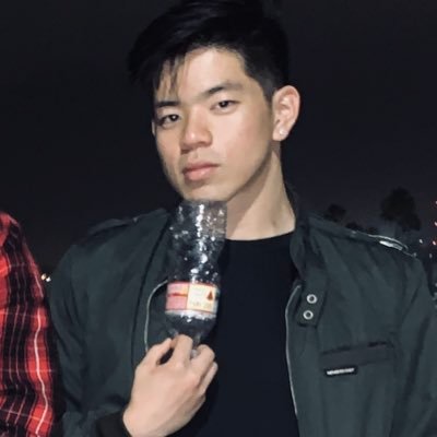 Profile Picture of Adrian (@adriantung2) on Twitter