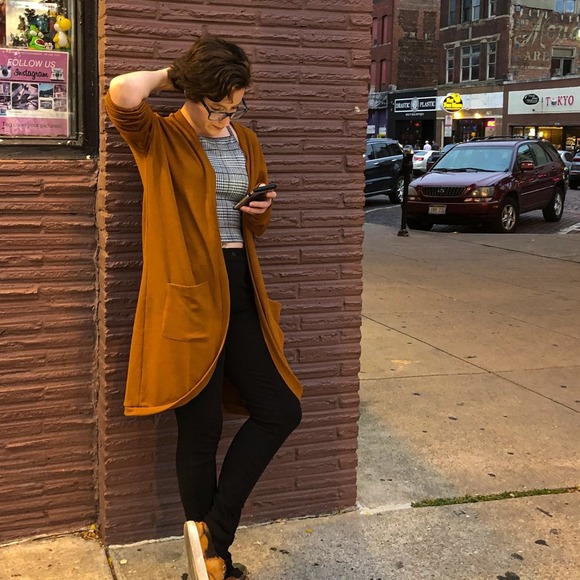 Profile Picture of Mary Koszycki (@starburstmtk) on Poshmark