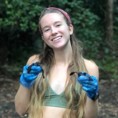 Profile Picture of Hayley Benson (@haylbenson) on Twitter