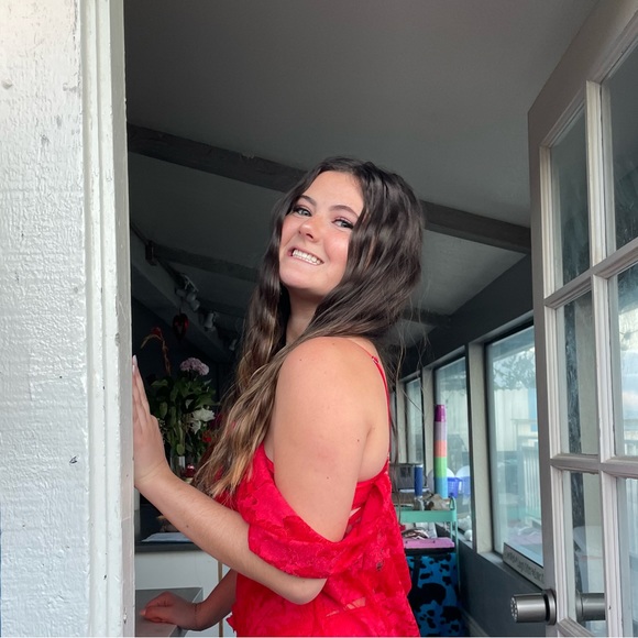 Profile Picture of Quinn Shomo (@quinnshomo) on Poshmark