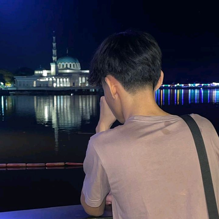 Profile Picture of _AdamFi⚡_ (@_adamfi_) on Tiktok