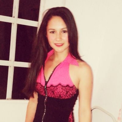 Profile Picture of Rosalia Espinoza (@rosaliaespinza) on Twitter