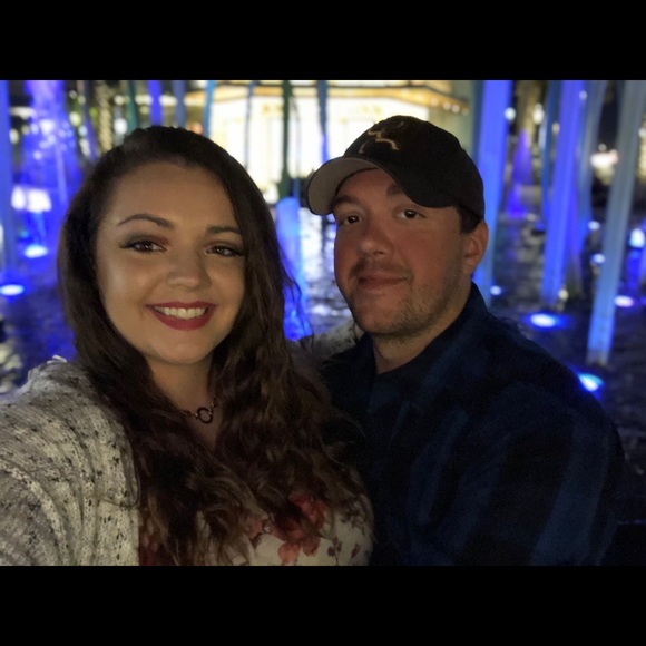 Profile Picture of Thomas Cunningham (@ecunningham92) on Poshmark