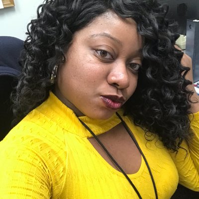 Profile Picture of  💕Alexandria Boone  💕 (@NykkeBagLady4u) on Twitter