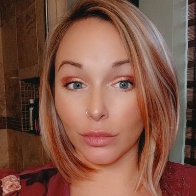 Profile Picture of Kim Walden (@KimHoffmaster3) on Twitter