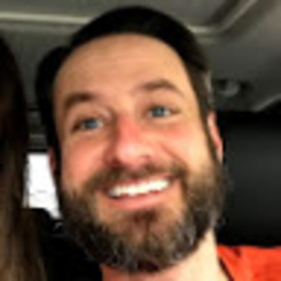 Profile Picture of Seth Stapf (@s_stapf) on Poshmark