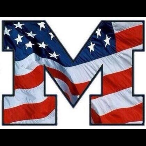 Profile Picture of Bryan Carter (@bryanac93) on Poshmark