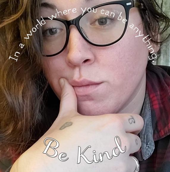 Profile Picture of Kathryn d Sinclair (@kds629) on Poshmark