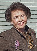 Profile Picture of Leslie Caron - Wikipediaon Wikipedia