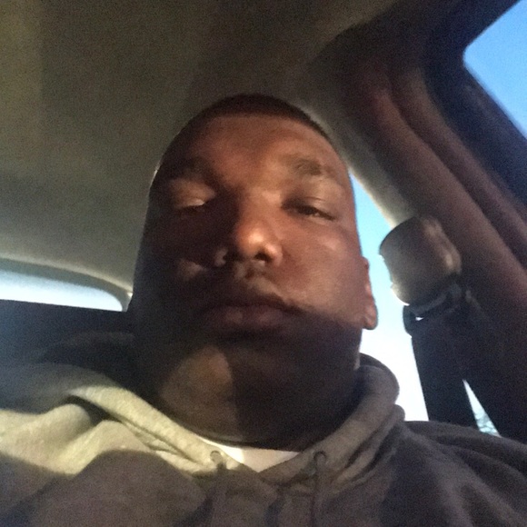 Profile Picture of Demonte Taylor (@demonte22) on Poshmark