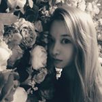 Profile Picture of Angel Zhang (@angelzhang0126) on Instagram