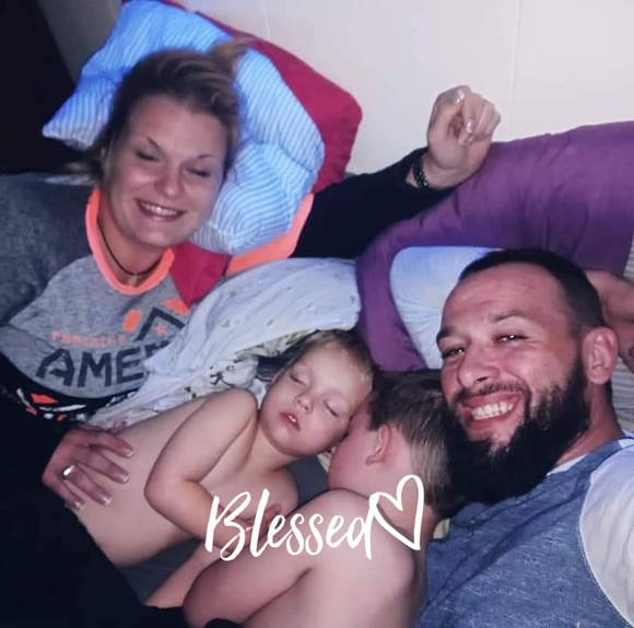 Profile Picture of Travis Gillis (@teezy929) on Poshmark