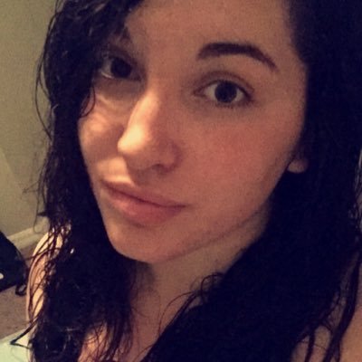 Profile Picture of Linda Bierfreund (@linder_101) on Twitter