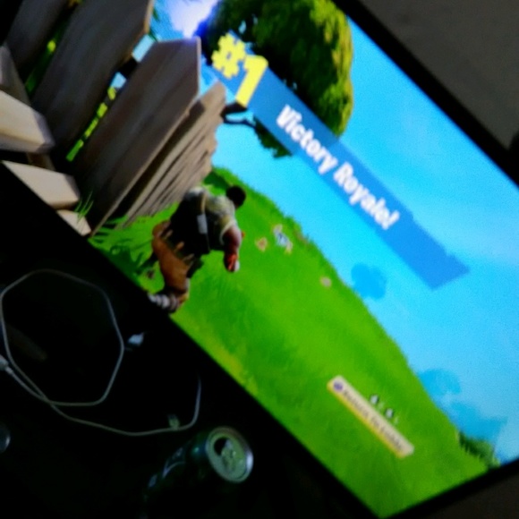 Profile Picture of Corey Hardin (@clee3185) on Poshmark