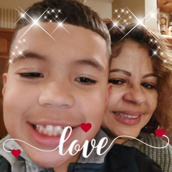 Profile Picture of Iris Avilés (@aporphy29) on Poshmark