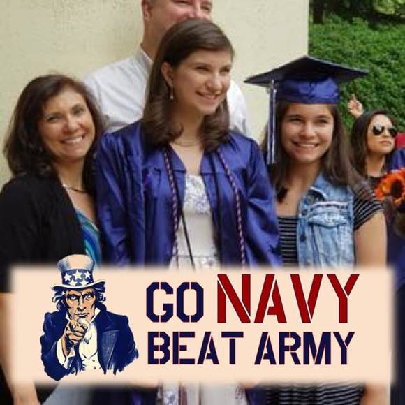 Profile Picture of Ayla Sinclair (@aylasinclair) on Poshmark