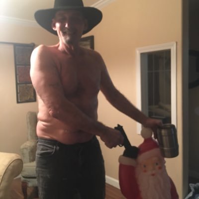 Profile Picture of Jim (@CopelandAngie) on Twitter