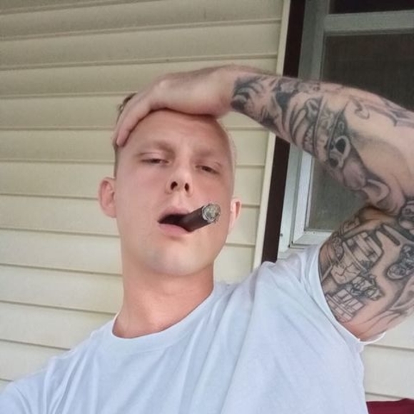 Profile Picture of Kyle Huse (@kylehuse223) on Poshmark