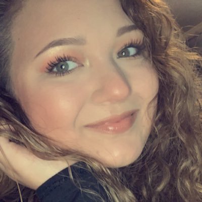 Profile Picture of Miranda Freeman (@Miranda80968303) on Twitter