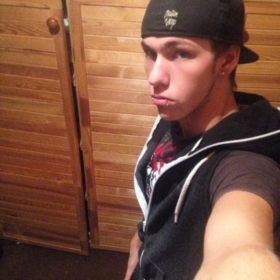 Profile Picture of Chris Ruoff (@deejaychris95) on Twitter