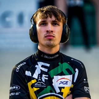 Profile Picture of Krzysztof Sadurski (@sadurskiracing) on Instagram