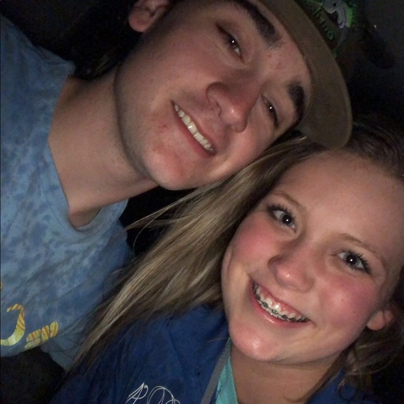 Profile Picture of Drew Fowler (@fowlerdrew1) on Poshmark