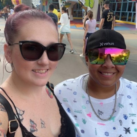 Amanda Ganswith - Poshmark Profile Picture of Amanda Ganswith (@aganswith) on Poshmark