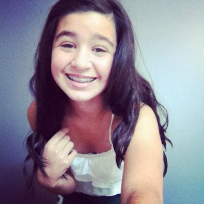 Profile Picture of Carly Apple (@carlyapple000) on Twitter