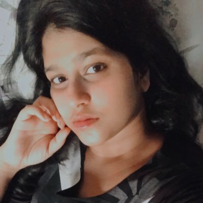 Profile Photo of Priyanka Agarwal (@Priyankaagw) on Twitter