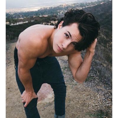 Profile Picture of Ryan Nassif (@RyanCnassif) on Twitter